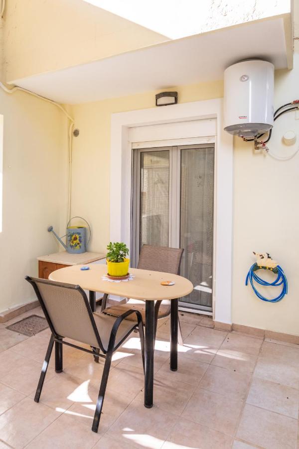 Avla Luxury Hospitality Apartment Карпатос Екстериор снимка